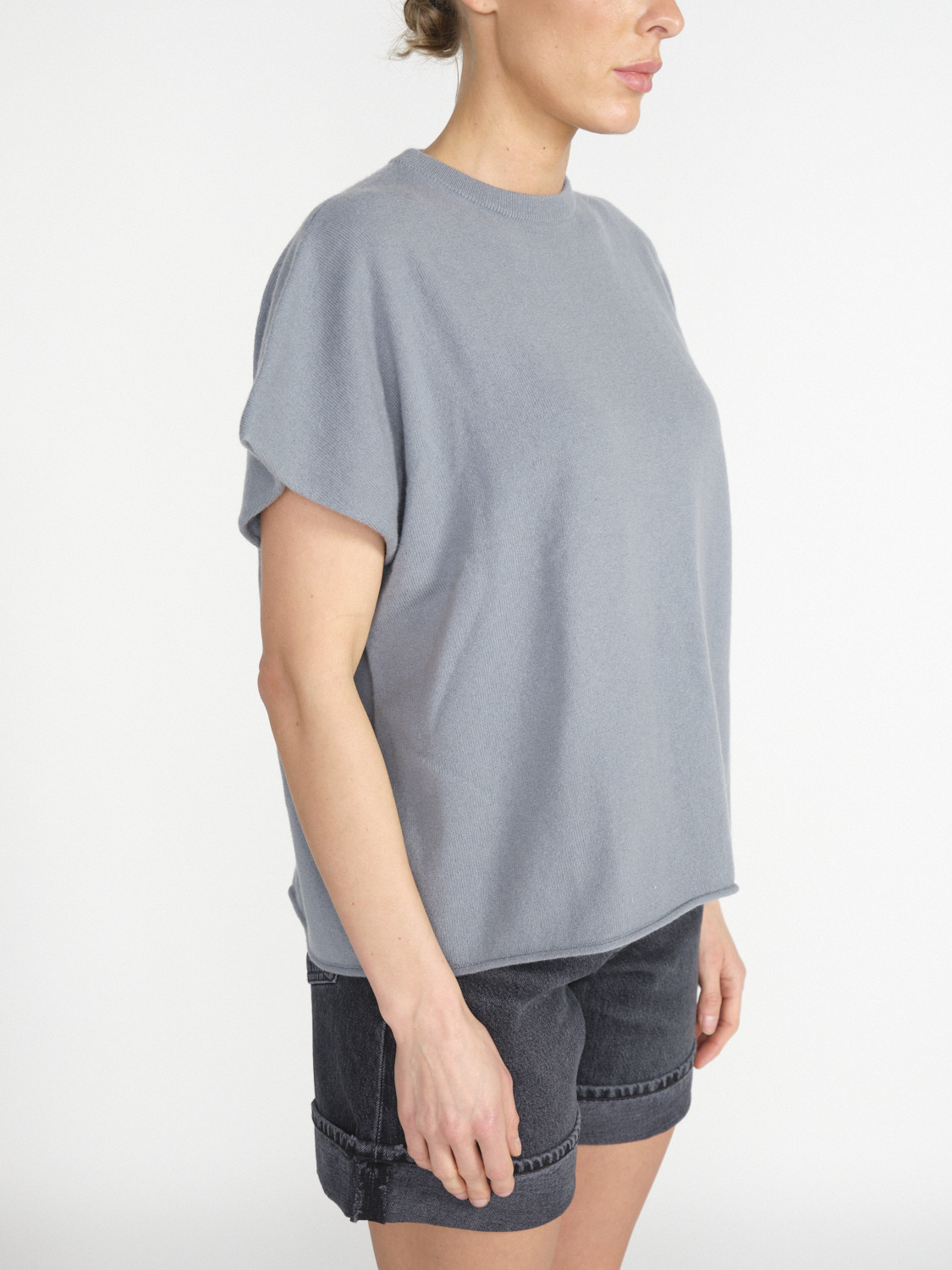 Extreme Cashmere Alma – Ärmelloses Oversized Shirt aus Cashmere   blau Taille unique