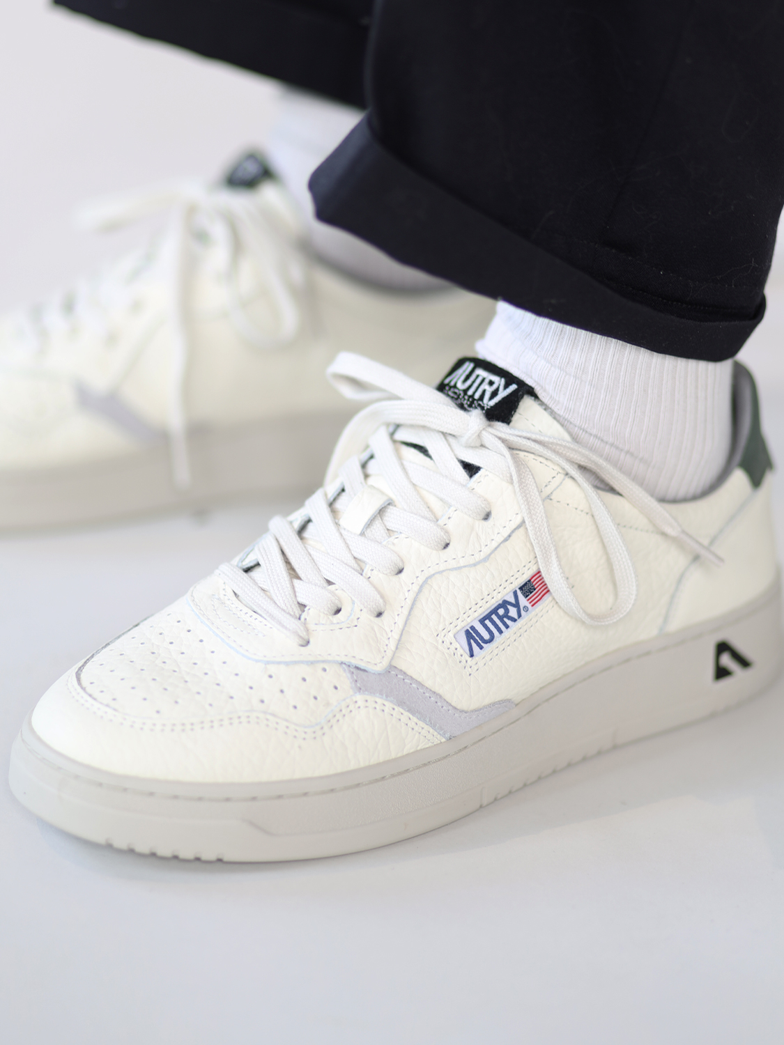 Autry Medalist Low – Leder Sneaker weiß 43 Autry Medalist Low – Leder Sneaker weiß 43