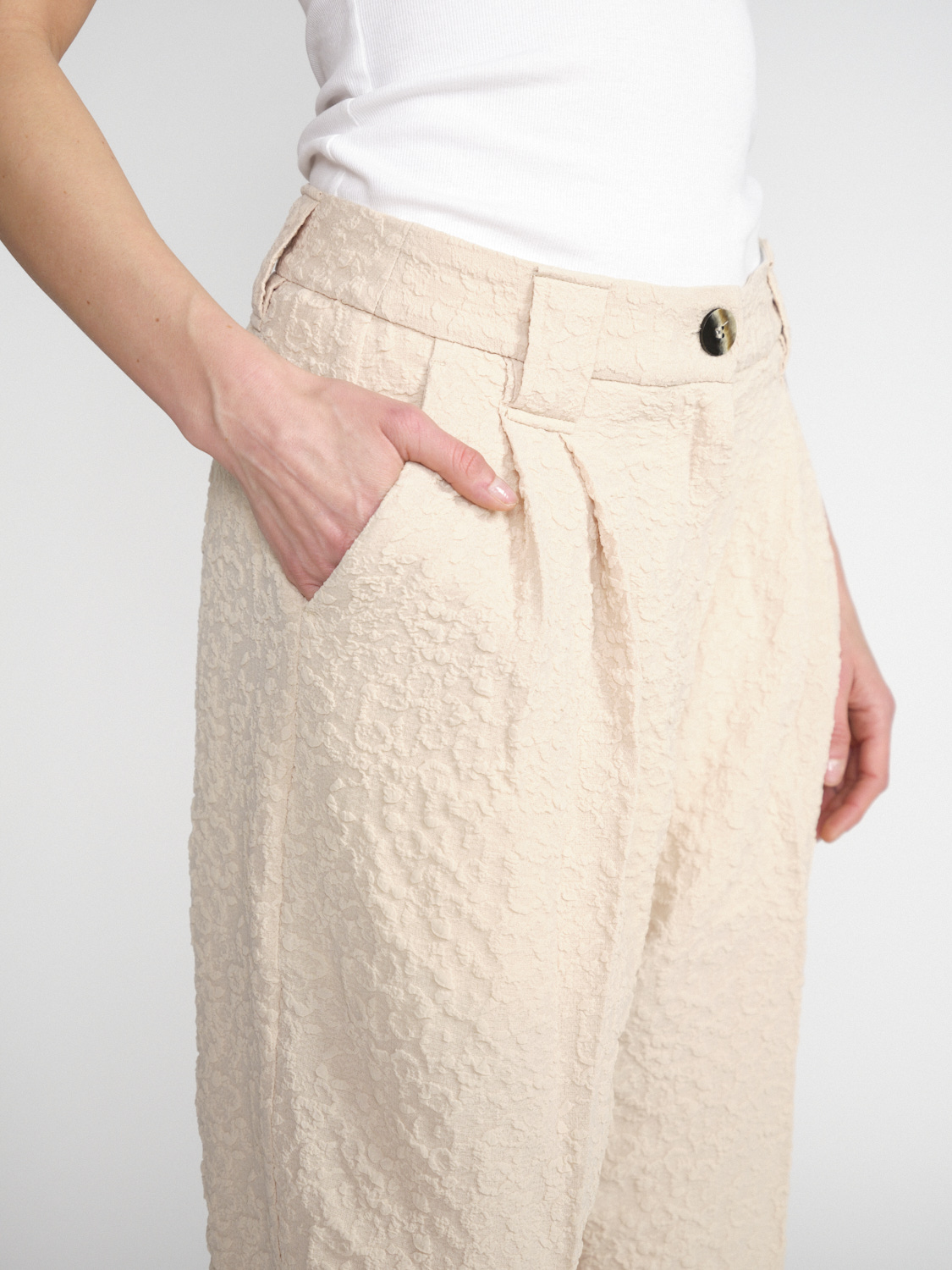 Ganni Textured Wide-Leg pants  beige 38