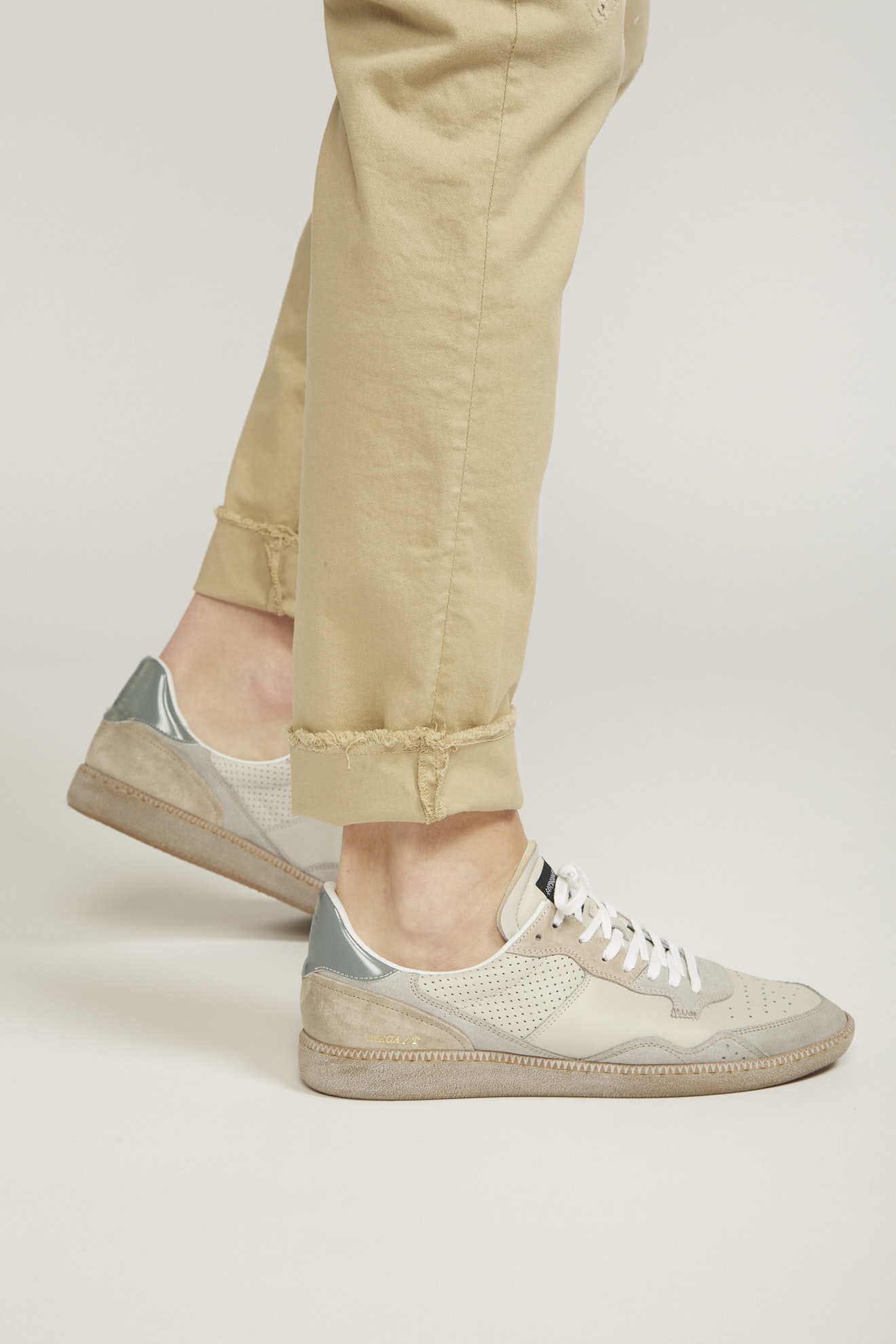 hidnander shoes beige white&grey details leather model side