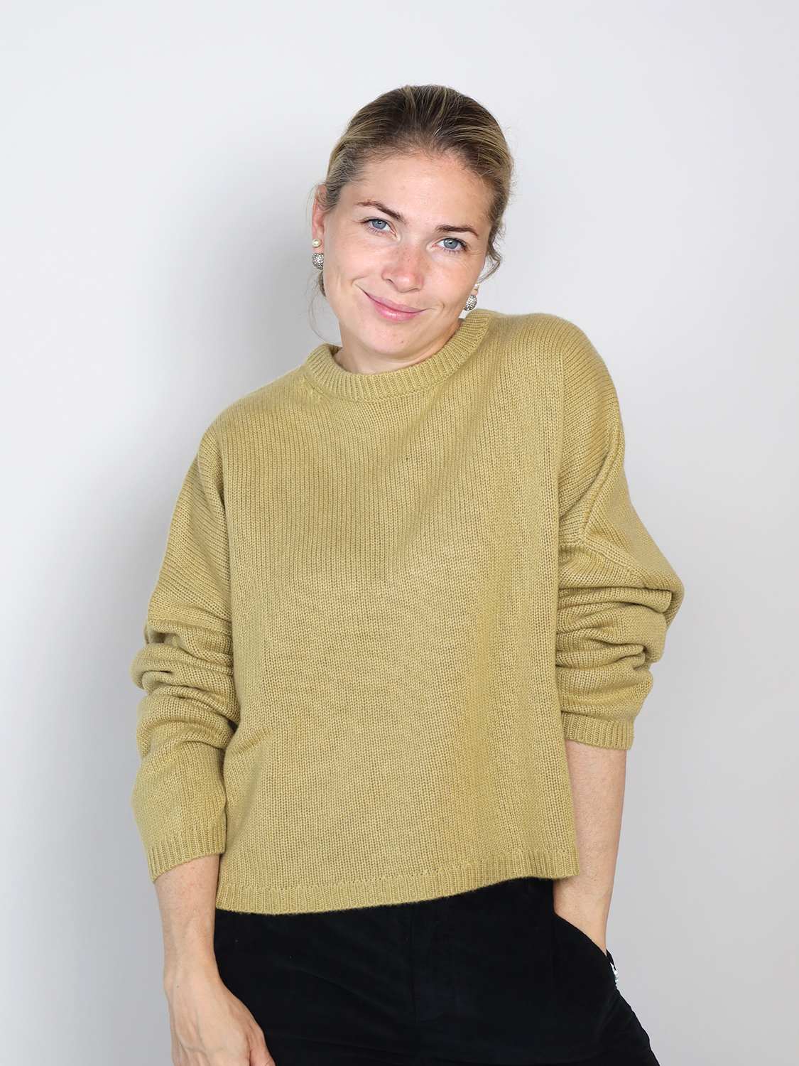 Van Kukil Cashmere sweater green XS