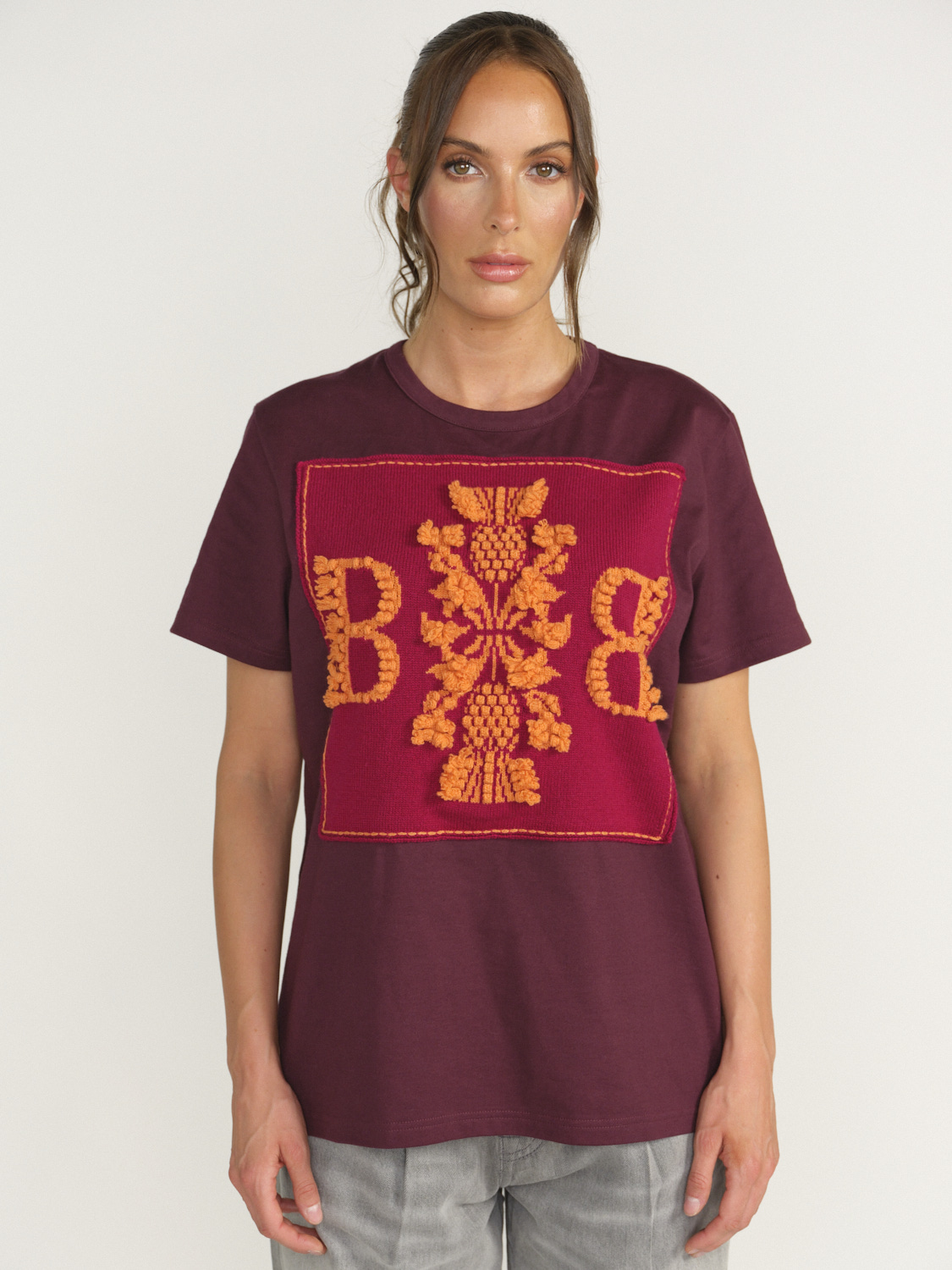 Barrie Barrie - Thistle - T - shirt with logo patch   brown L Barrie Barrie - Thistle - T - shirt with logo patch   brown L