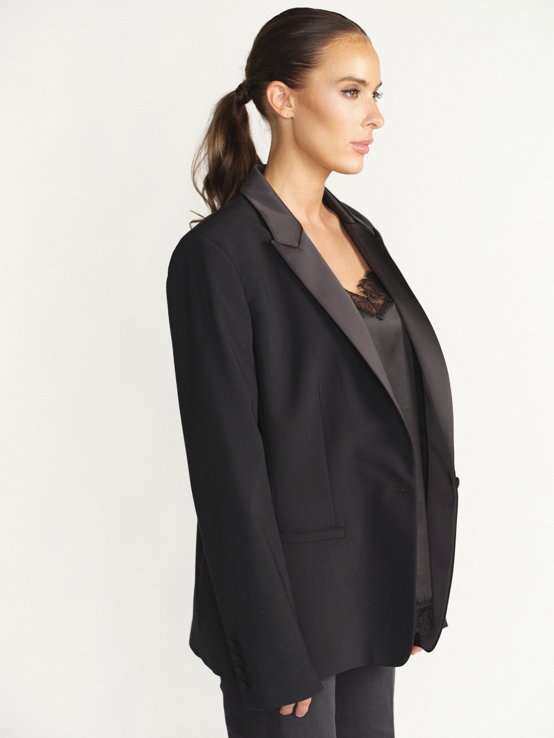 Dondup A classic blazer with reverse collar black 42