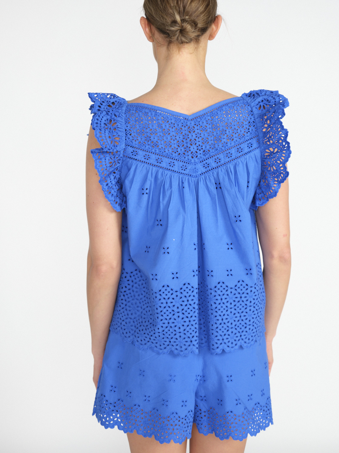Ulla Johnson Leona Top – playful top with a hole pattern  blue 34