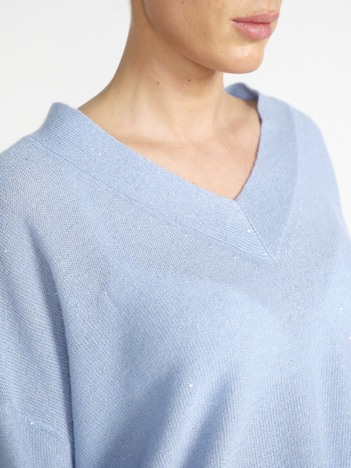 LU Ren Avery - Lightweight cashmere-silk blend sweater with sequins hellblau XS