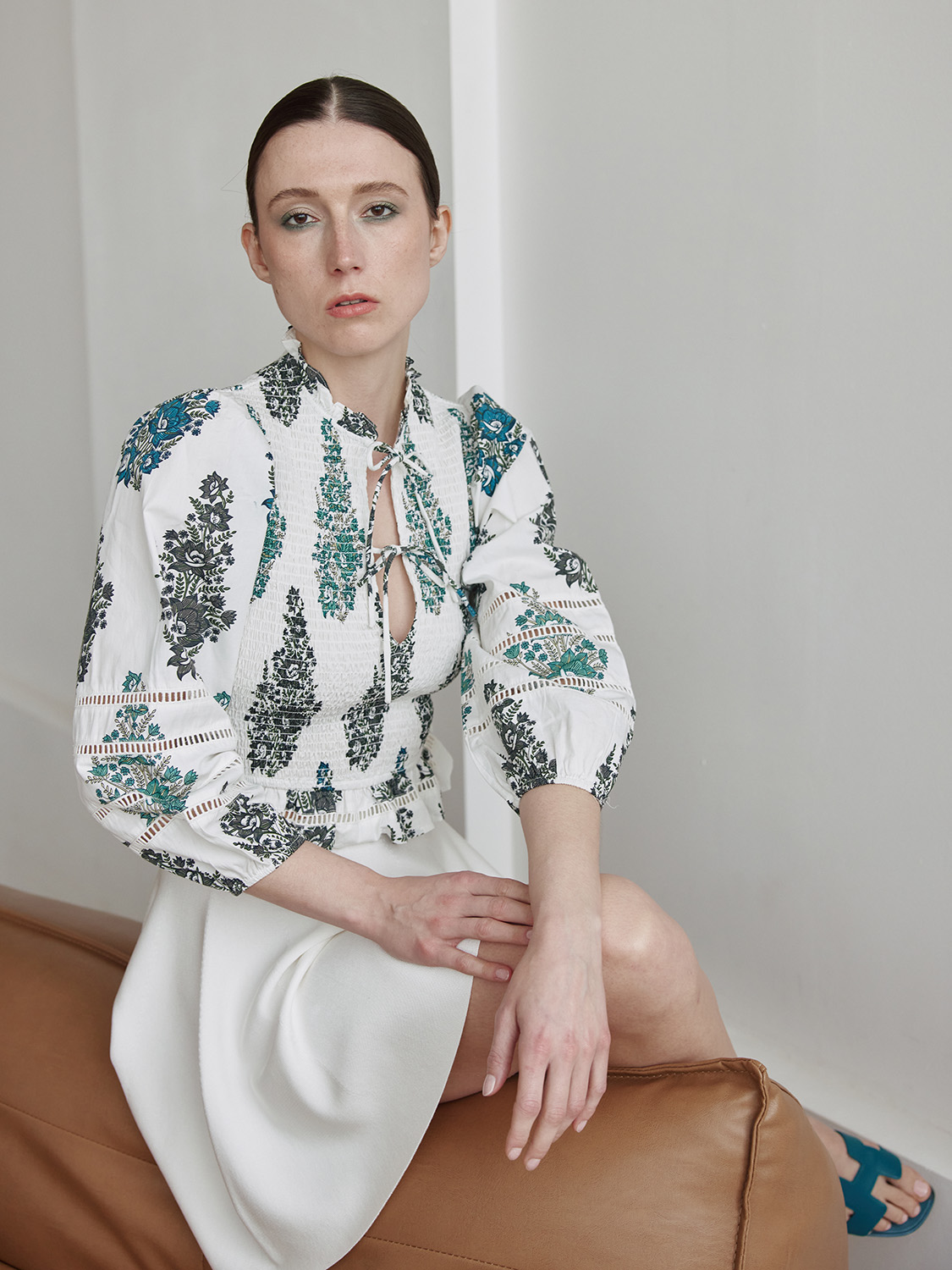 Muguet smocked blouse with lace detail 