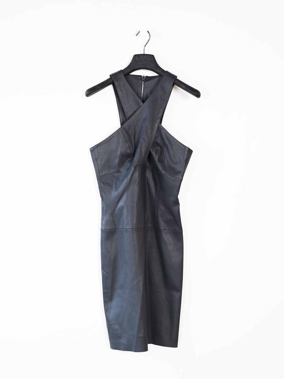 Nathalie – Midikleid mit Cut-Out 