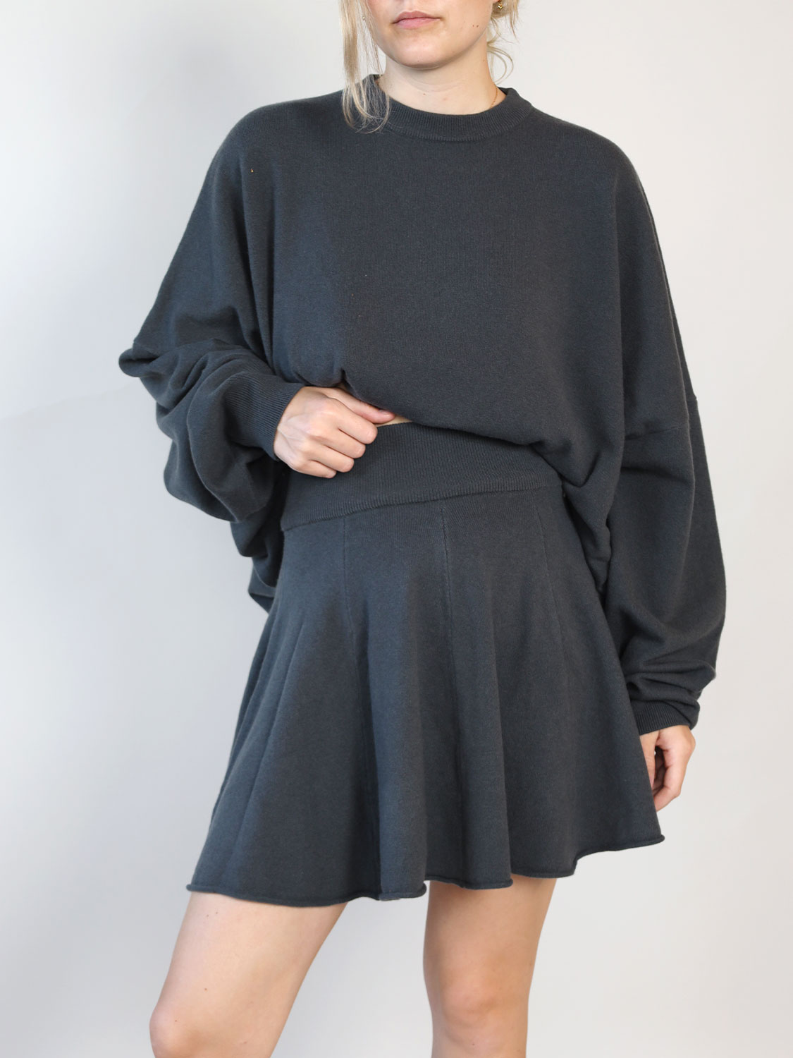 Extreme Cashmere N°379 Girl – Minirock aus Cashmere-Mix anthrazit One Size
