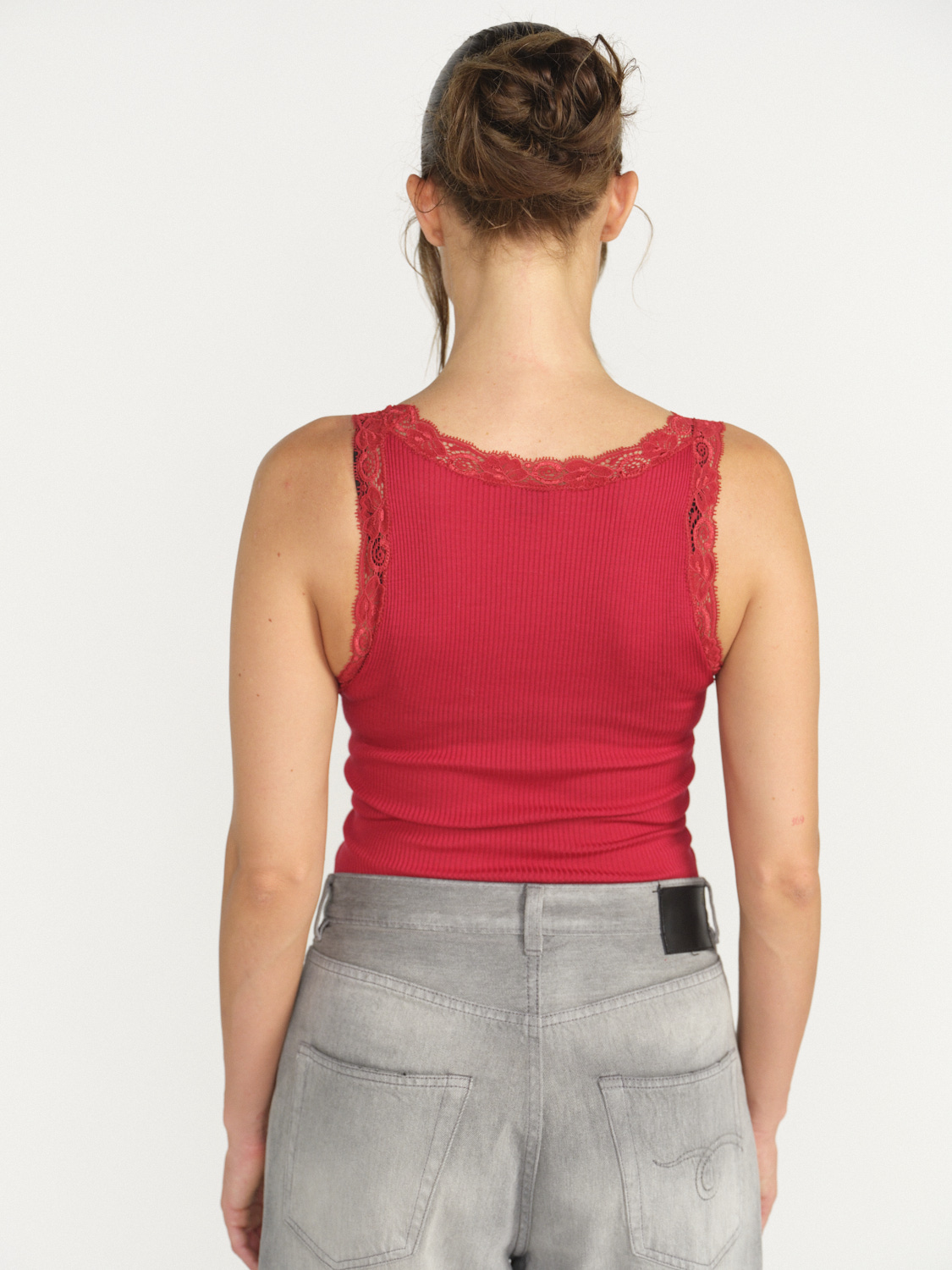 Oscalito Top in maglia a coste con dettagli in pizzo  rosso M