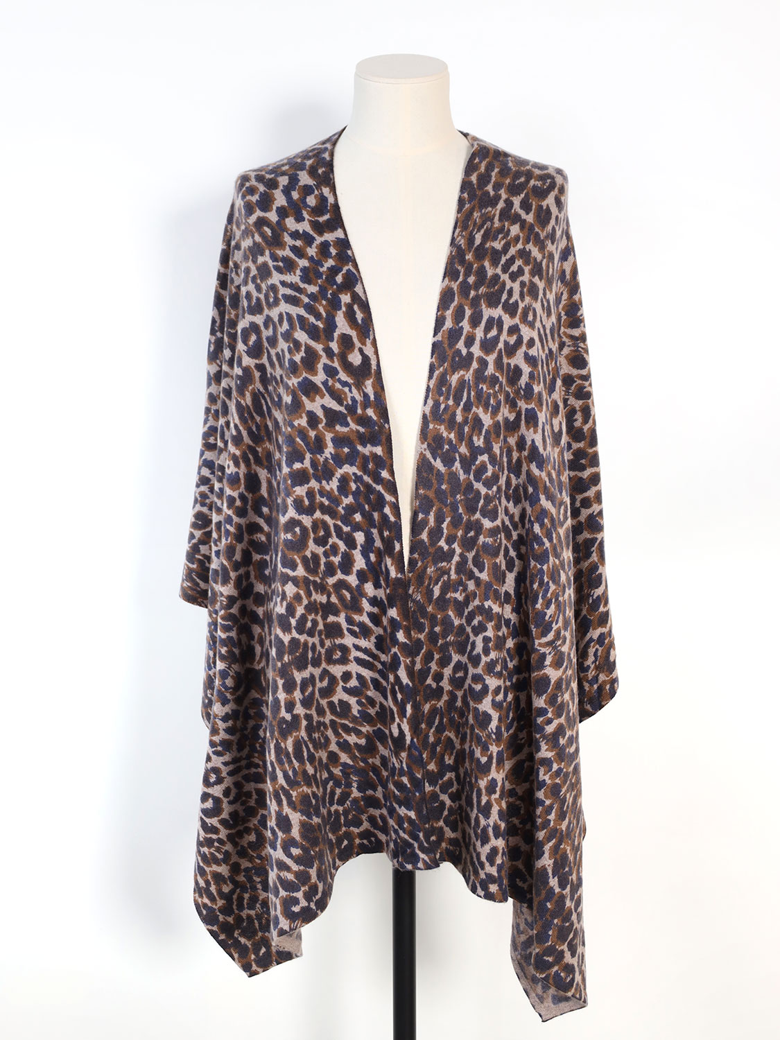 Cashmere poncho 