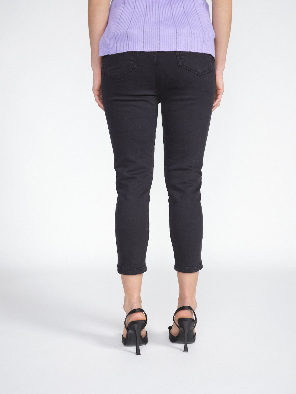 Gitta Banko Pantalones Harlow -pantalones tres cuartos de algodón elástico   negro XS/S
