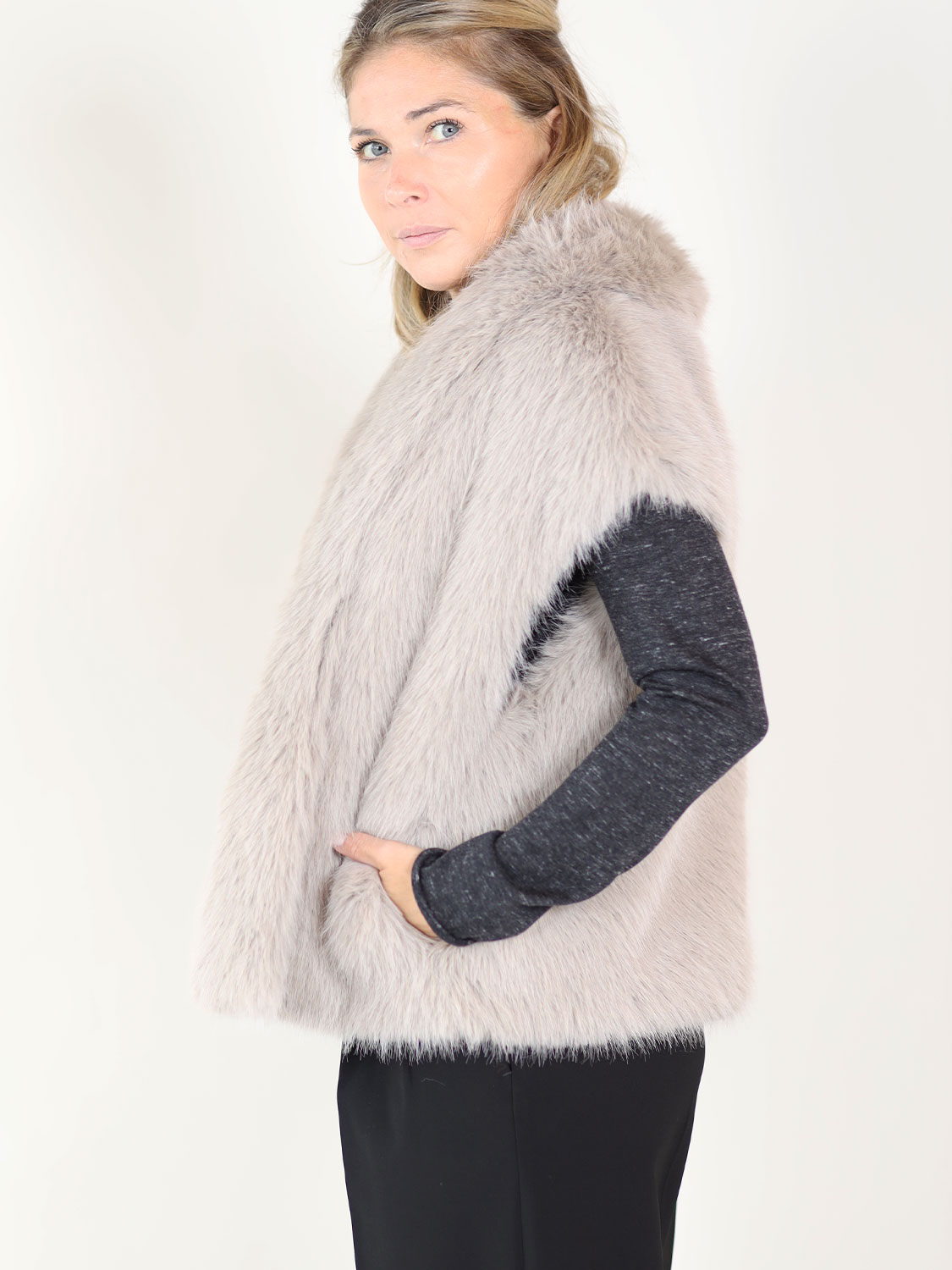 Betta Corradi Gilet – Weste in Felloptik   taupe XS