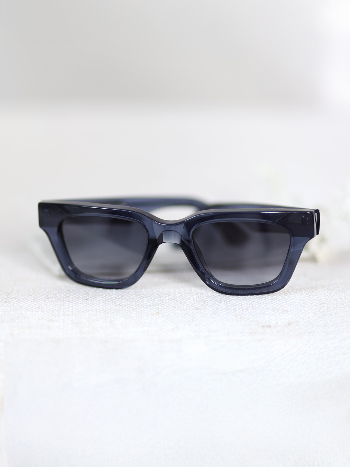 11 Indigo – Quadratische Sonnenbrille 