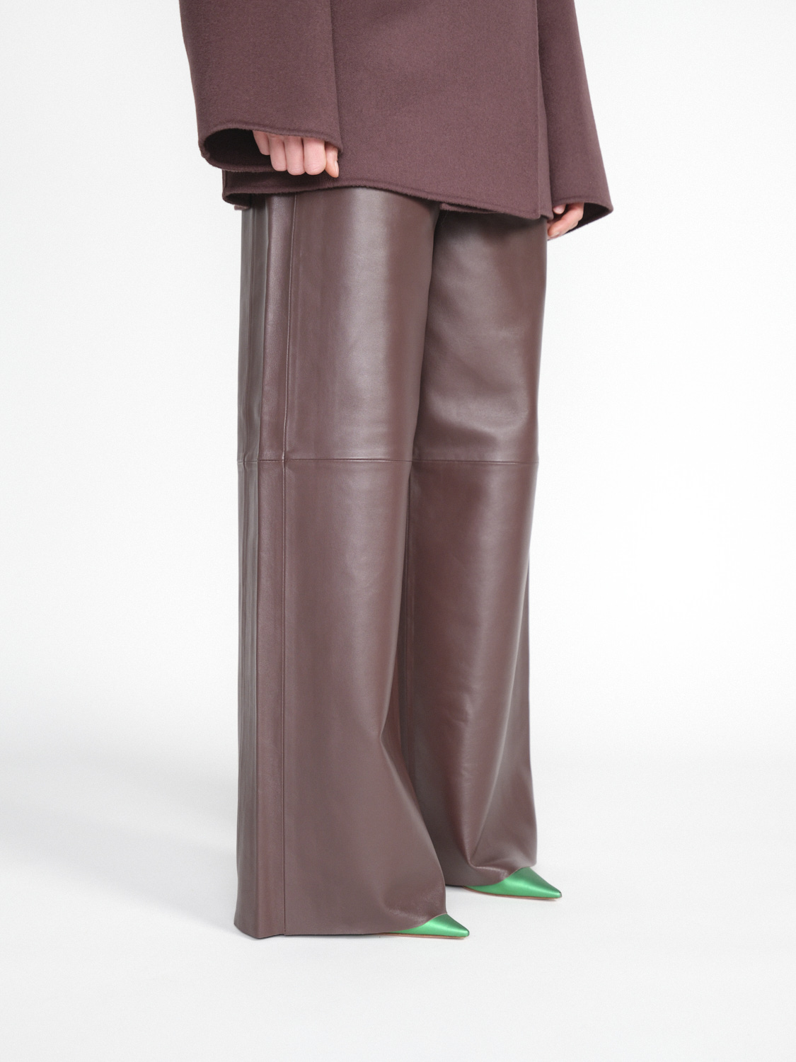 Odeeh Oversized Lederhose aus Lammleder brown 34