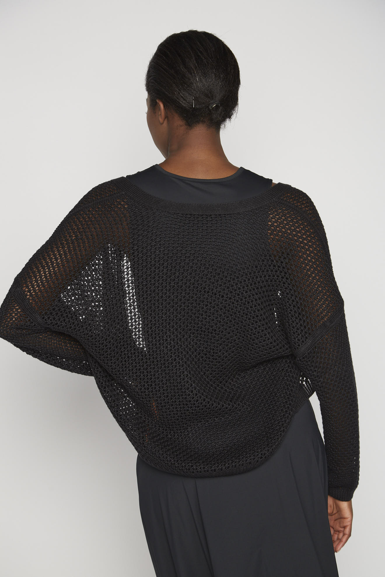 iris von Arnim jacket black plain cotton model back