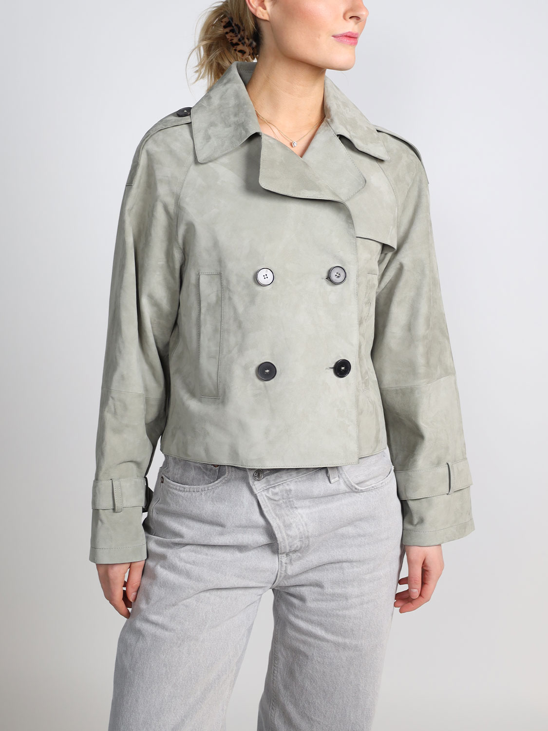 Arma Sia – Veloursleder Trenchcoat    grün 38
