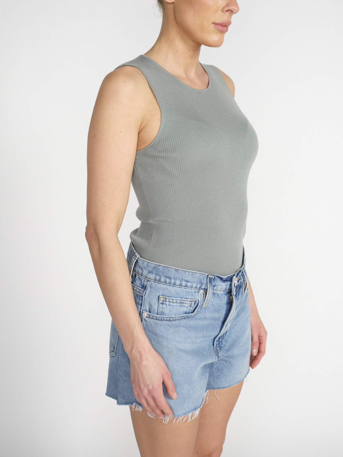 LU Ren Bianca - rib knit top made of Merino wool  khaki L
