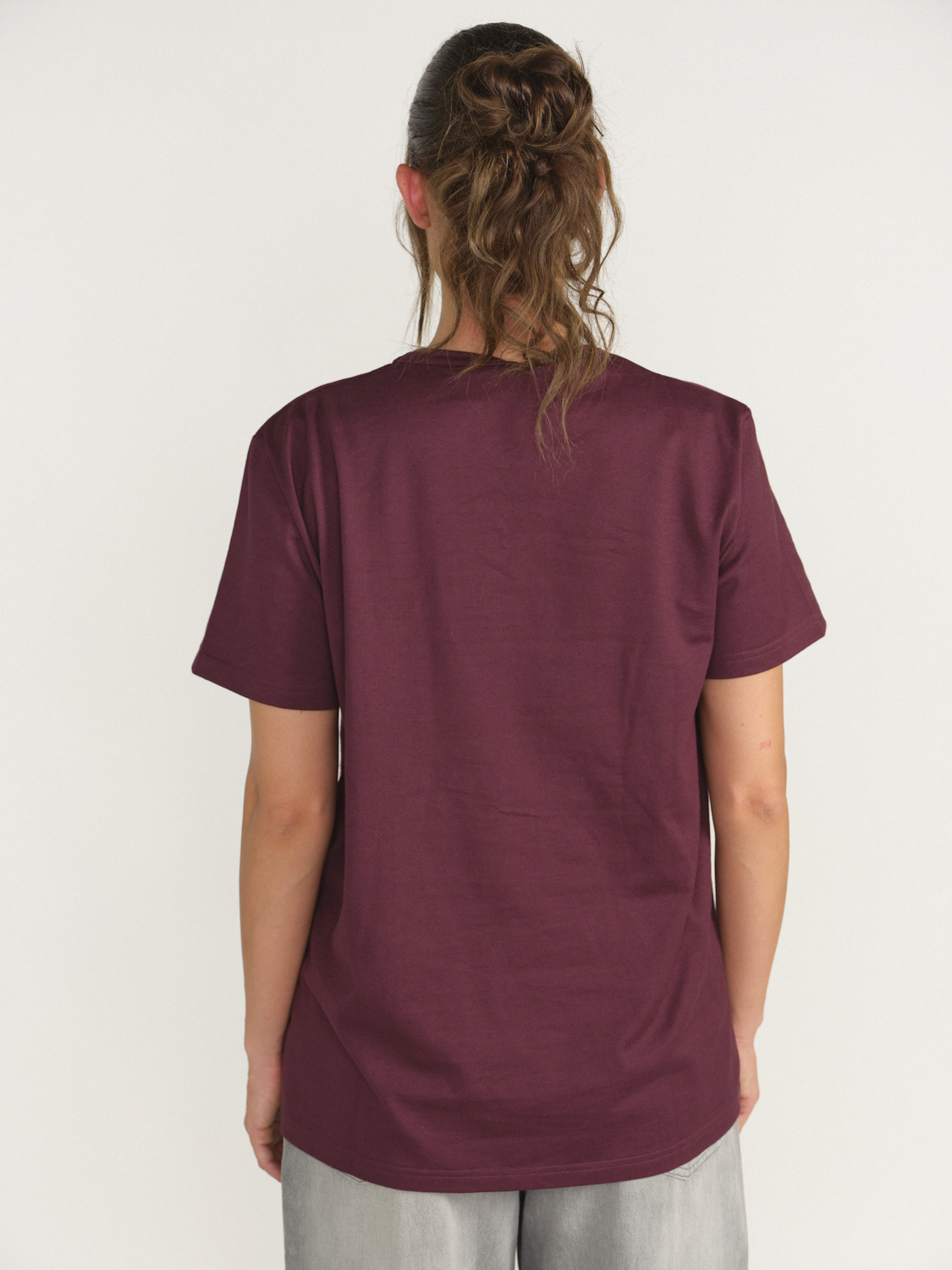 Barrie Barrie - Thistle - T - shirt with logo patch   brown L Barrie Barrie - Thistle - T - shirt with logo patch   brown L