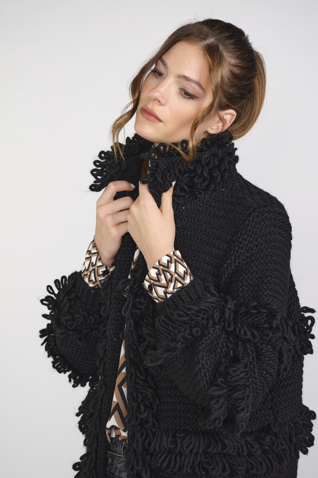 Loop online fringe cardigan