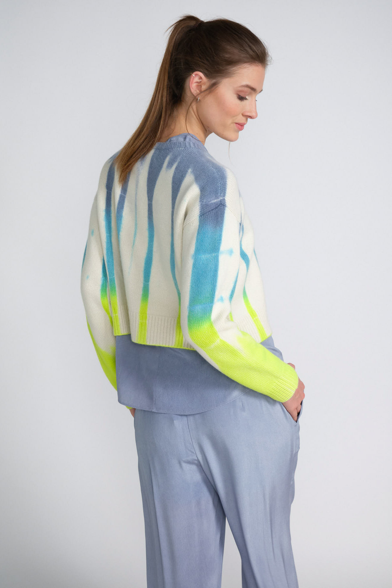 the elder statesman knit beetle white blue yellow strips outfit the elder statesman cardigan white blue yellow strips cashmere model back