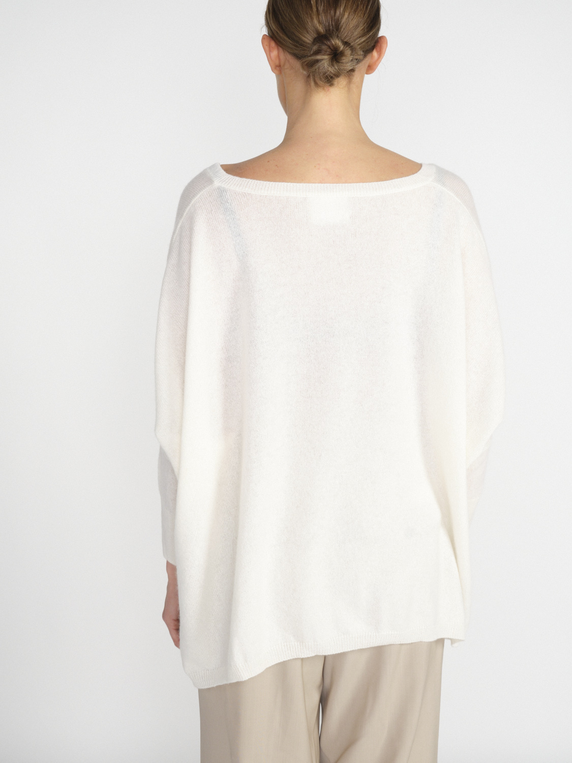 Kujten Mine – oversized cashmere sweater  white One Size