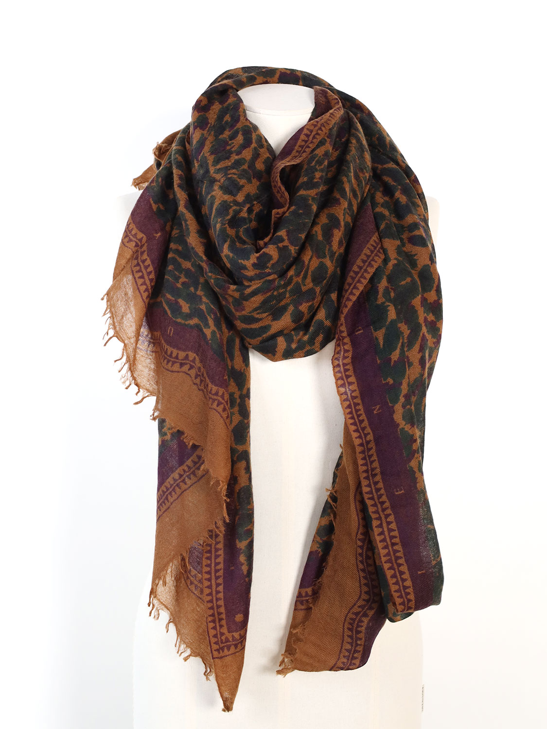 Cashmere scarf 
