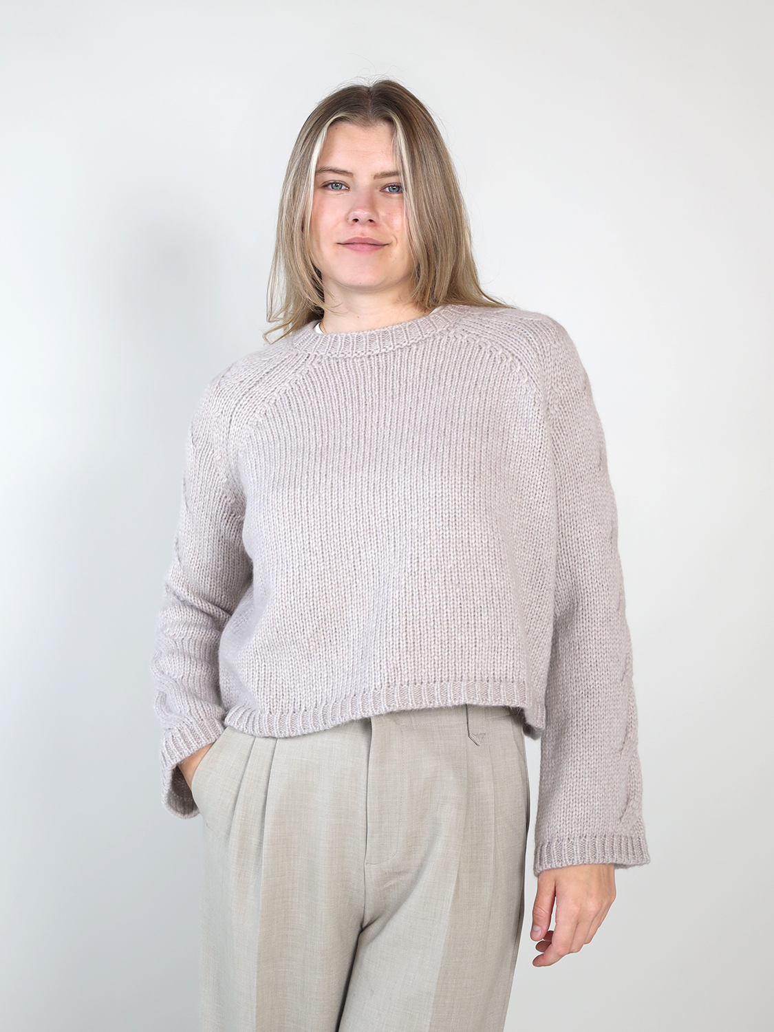 Roberto Collina Girocollo Treccia – Verkürzter Pullover  taupe S