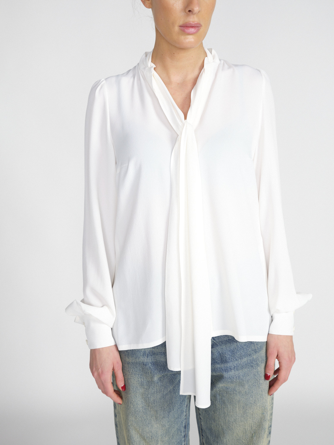 Maison Common Blouse with flaps in a silk and crêpe blend  white 36