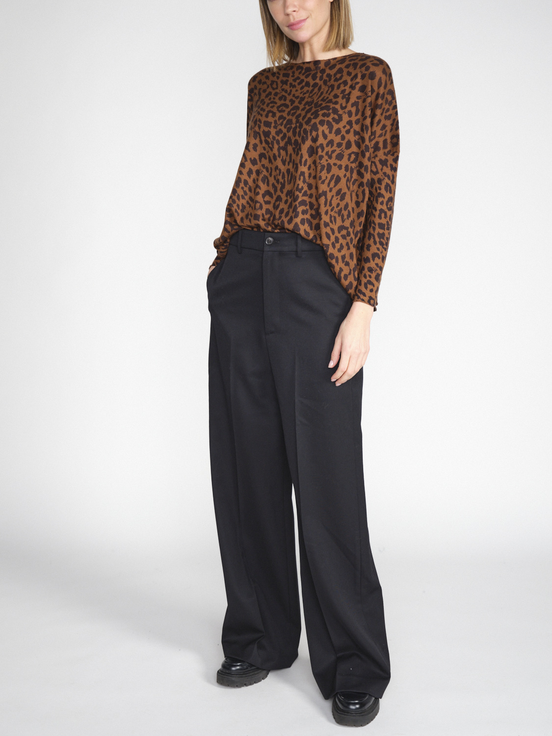 friendly hunting Dolomite SC Cheetah - silk cashmere sweater with leo-design friendly hunting Dolomite SC Cheetah - silk cashmere sweater with leo-design