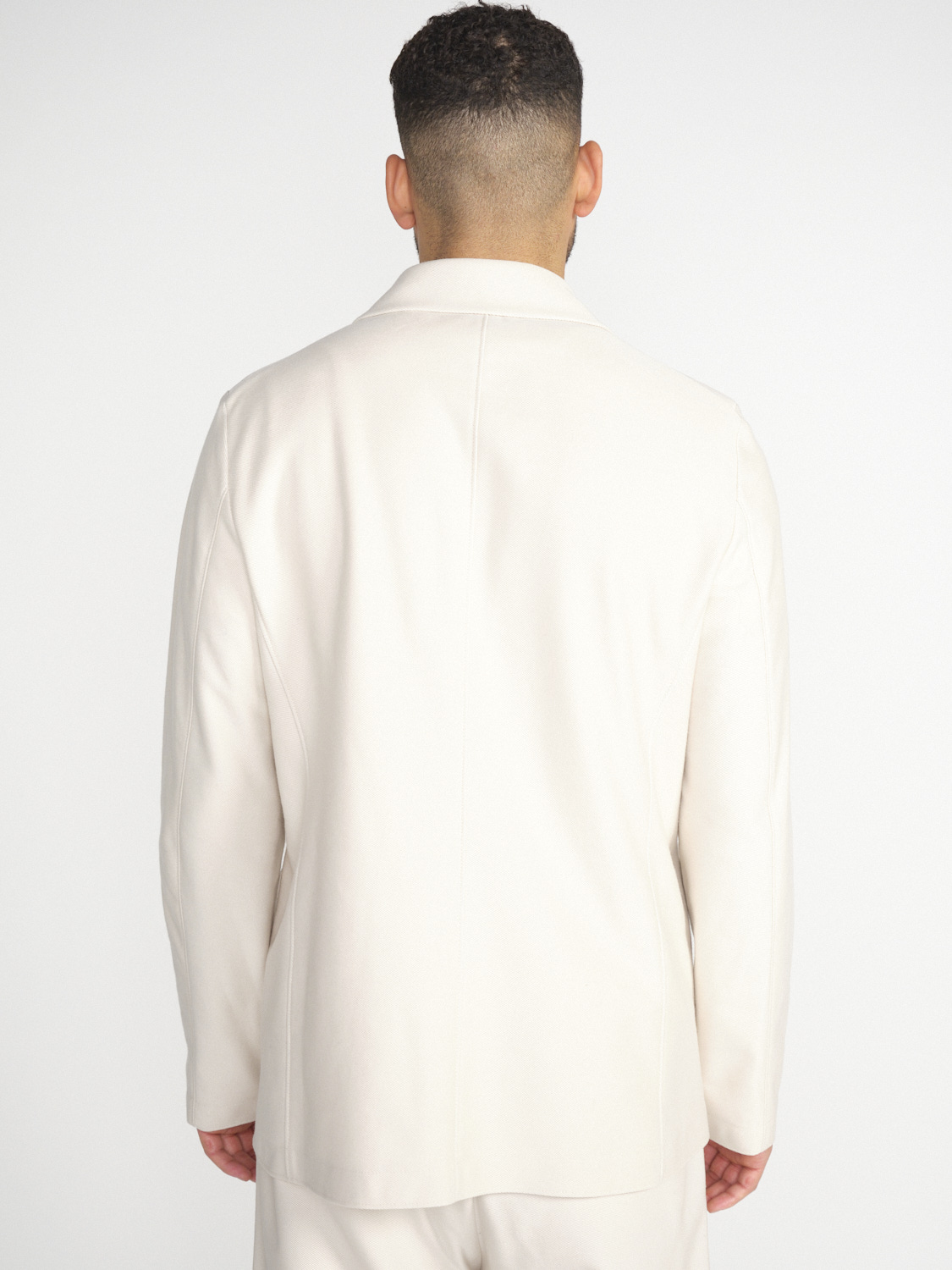 Harris Wharf London Peak Label – Soft cotton jacket  creme 48