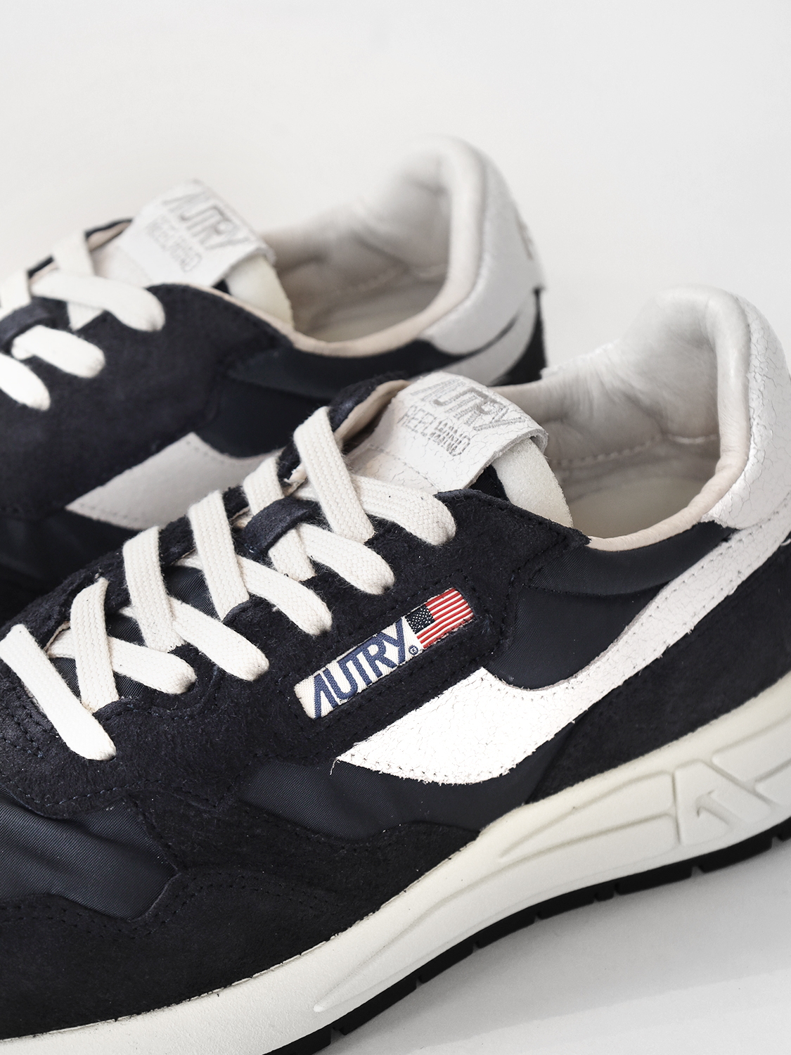 Autry Reelwind Low – Leder Sneaker marine 42 Autry Reelwind Low – Leder Sneaker marine 42