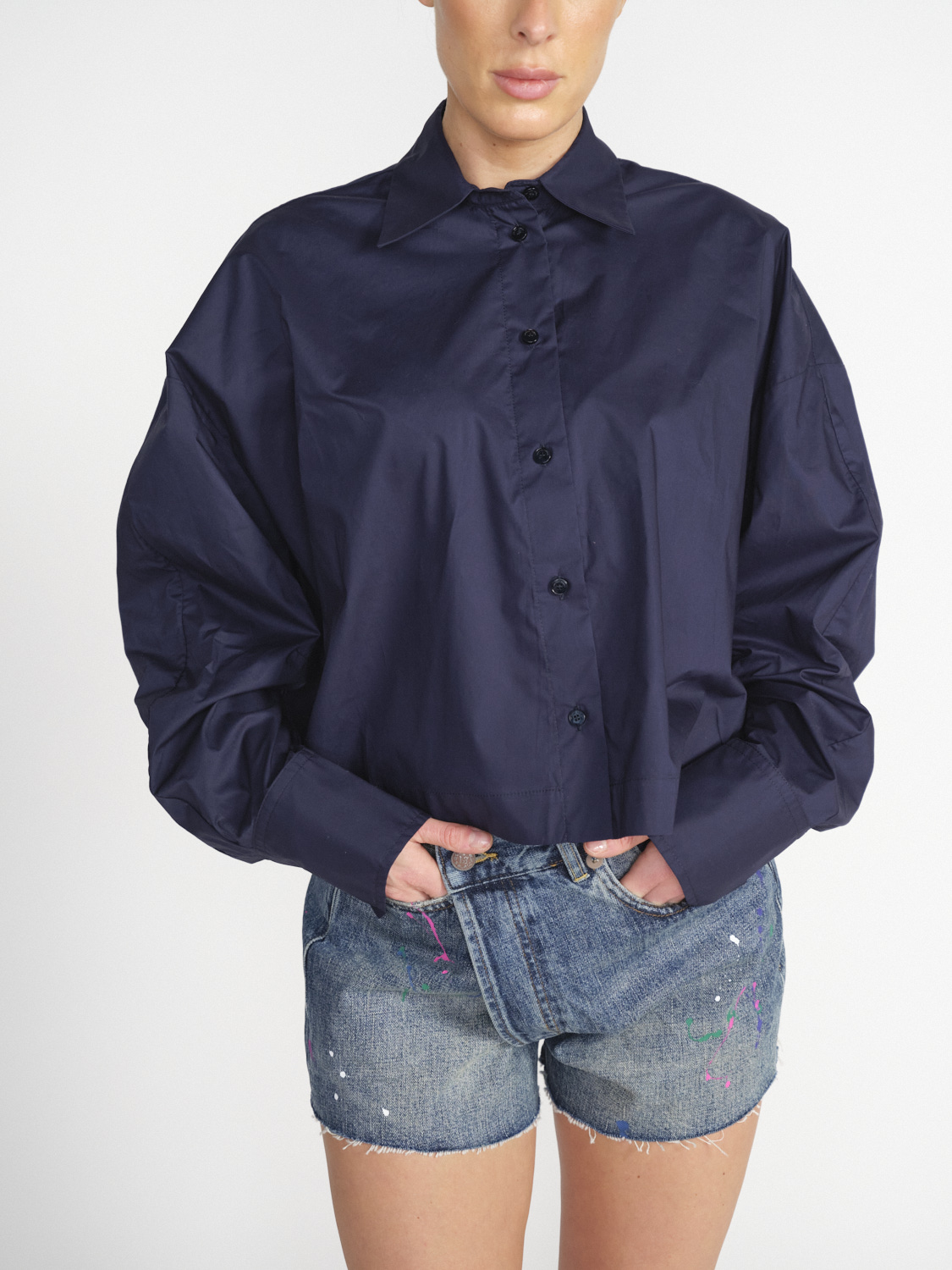 Roberto Collina Camicia Boxy – Oversized cotton blouse with a cropped length  marine S
