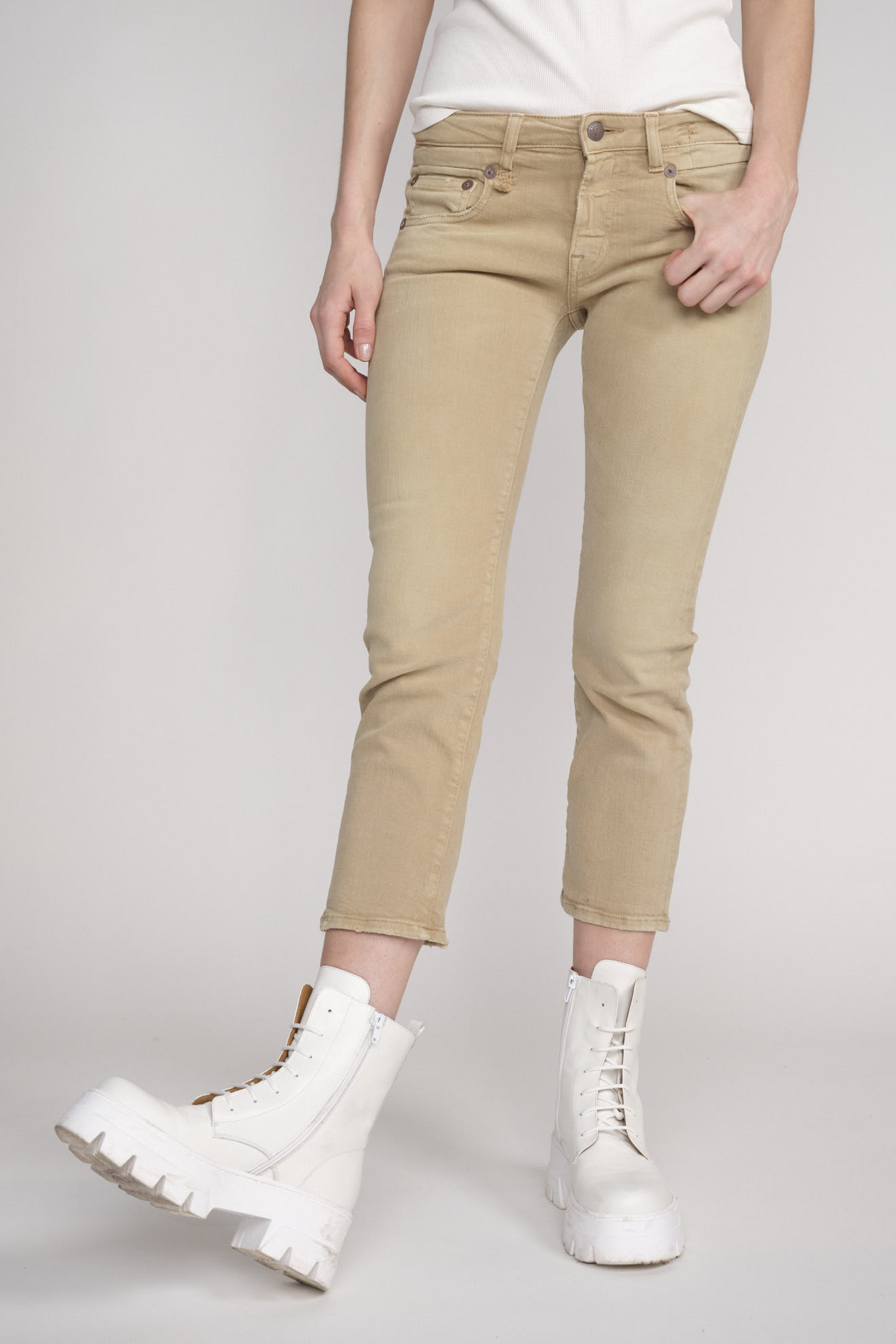 R13 Boy Straight - cotton jeans in used look beige 28 R13 Boy Straight - cotton jeans in used look beige 28