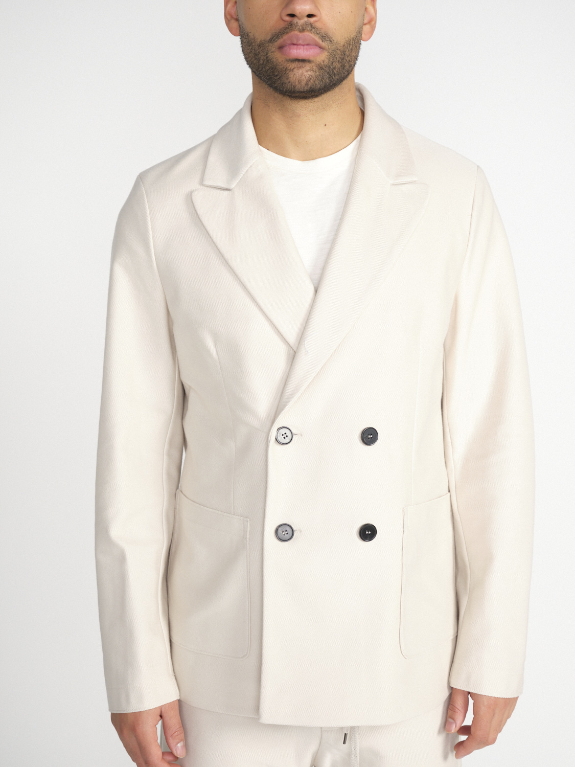 Harris Wharf London Peak Label – Soft cotton jacket  creme 52