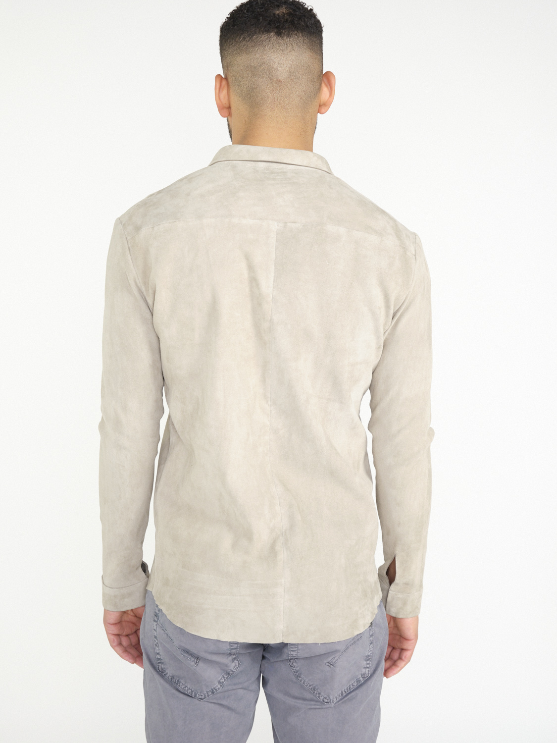jitrois Wander – Stretchiges Hemd aus Veloursleder   crema 50