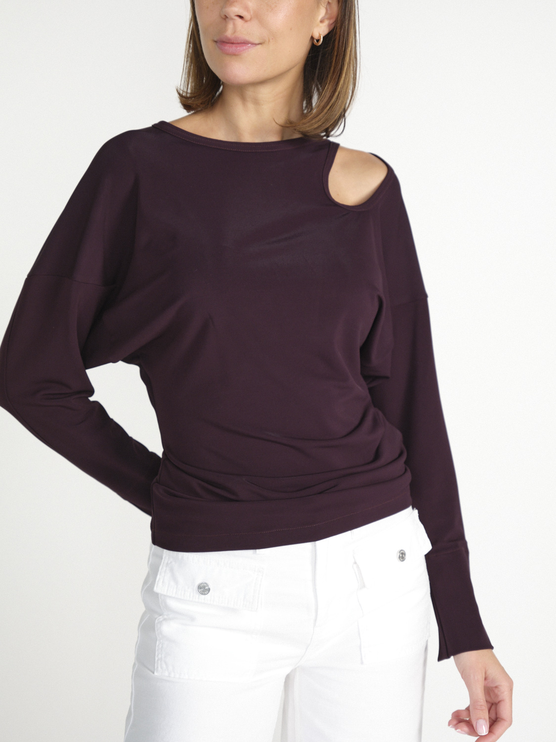 Victoria Beckham Twist – Stretchige Bluse mit Cut-Out-Detail beaurdeux S Victoria Beckham Twist – Stretchige Bluse mit Cut-Out-Detail beaurdeux S