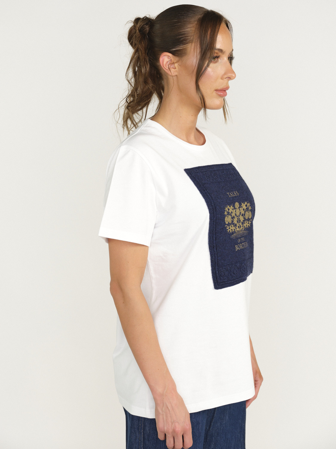 Barrie Barrie - Book Cover - Cotton T - Shirt with patch   blue M