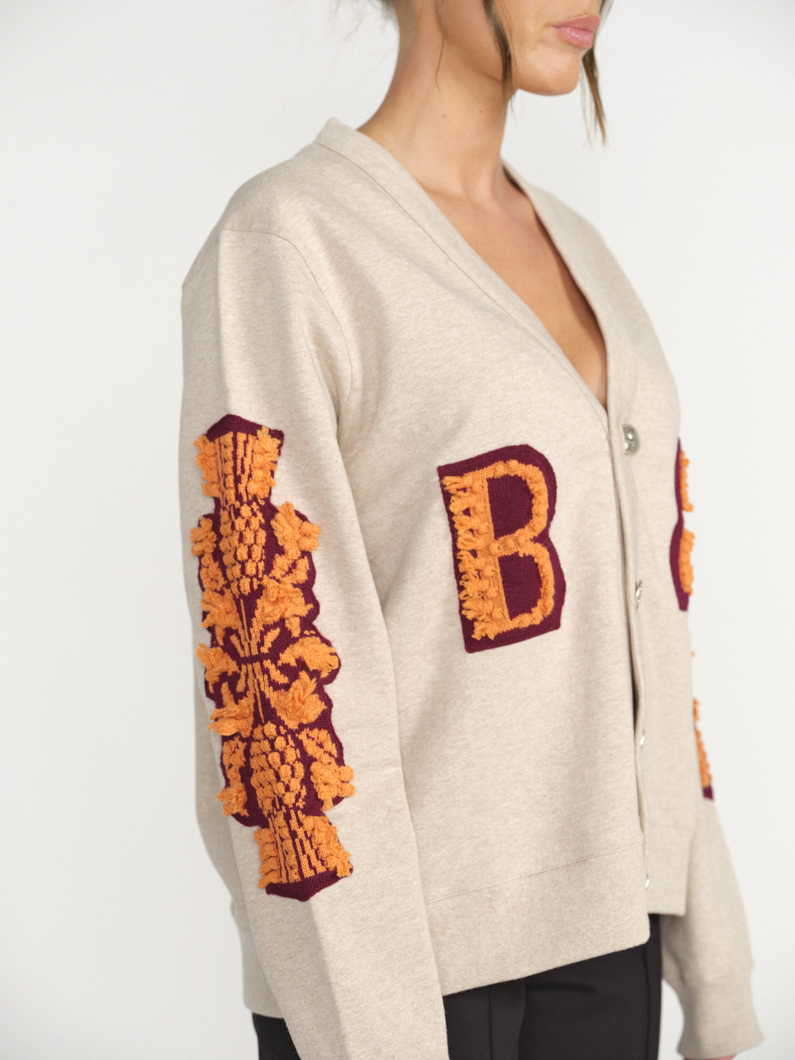 Barrie Barrie - Thistle Logo Cardigan Beige with orange applications   black S