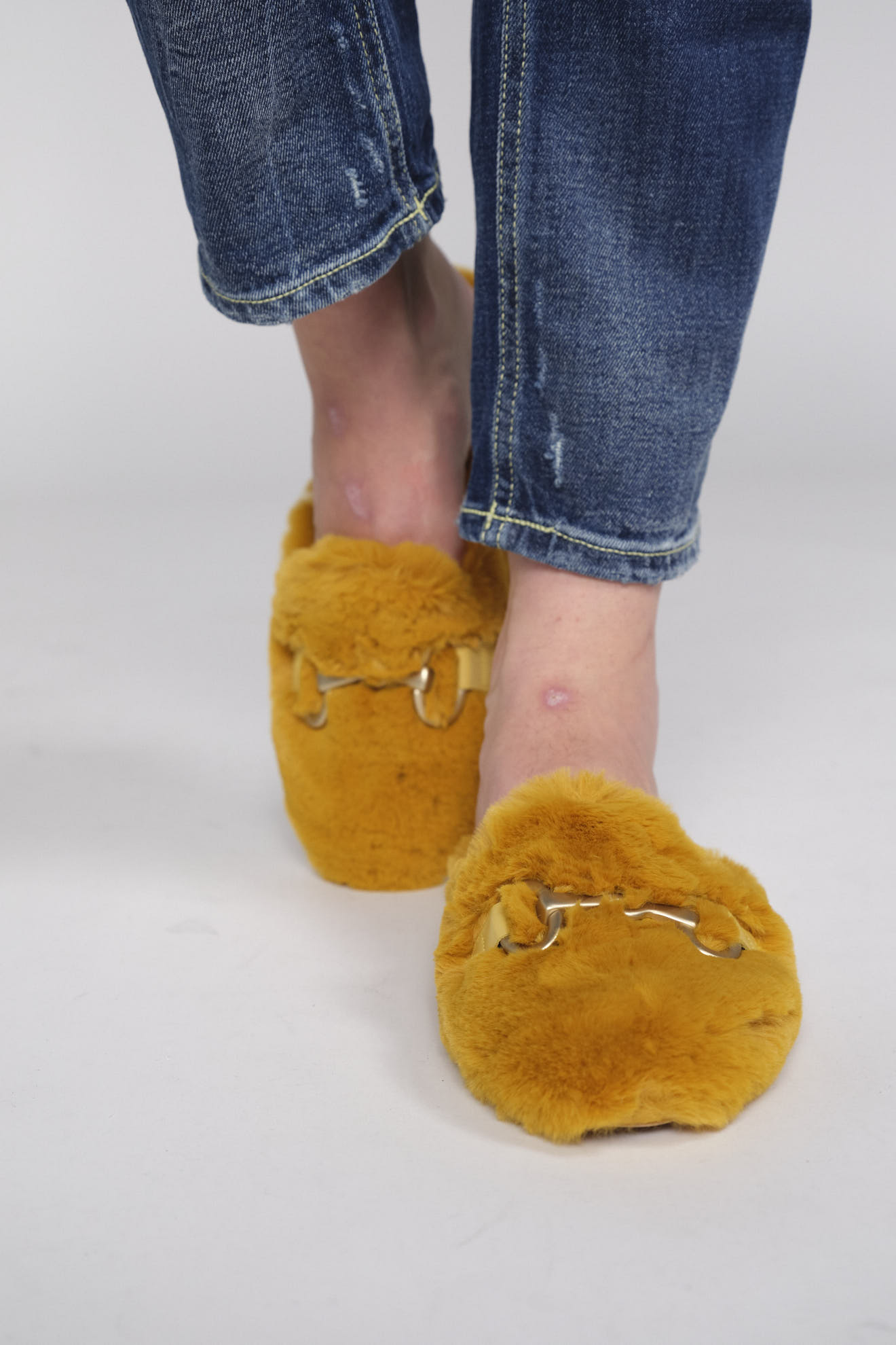 PAO Piano Zero Slippers Floppy