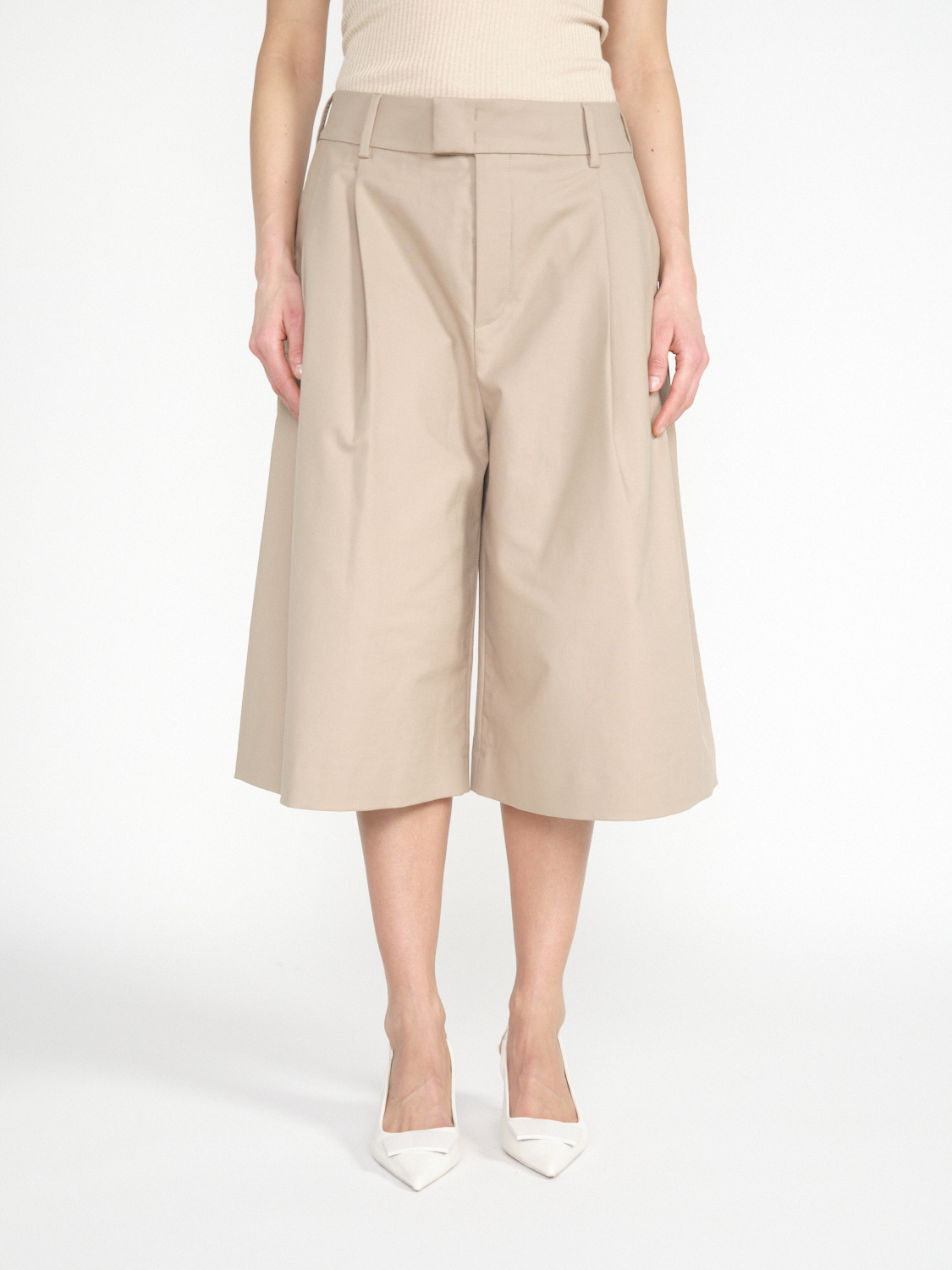 Rossi Jun – Oversized Shorts aus Baumwollsatin   beige XS