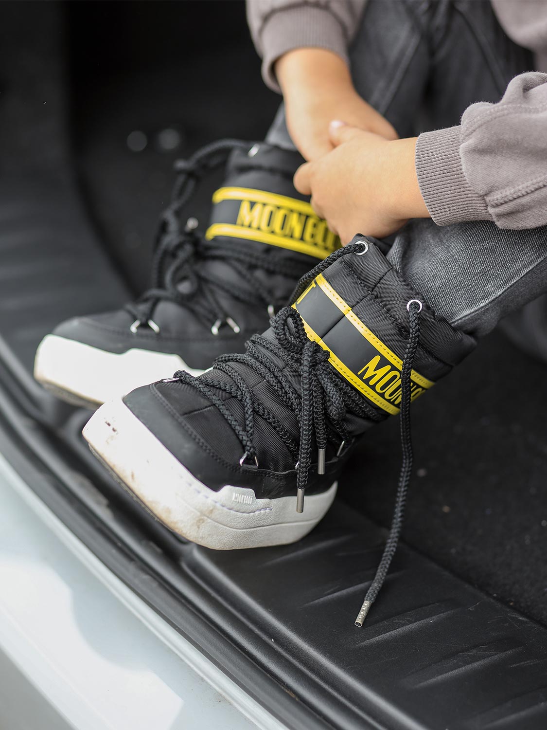 Moon Boots MB JR Park black 31