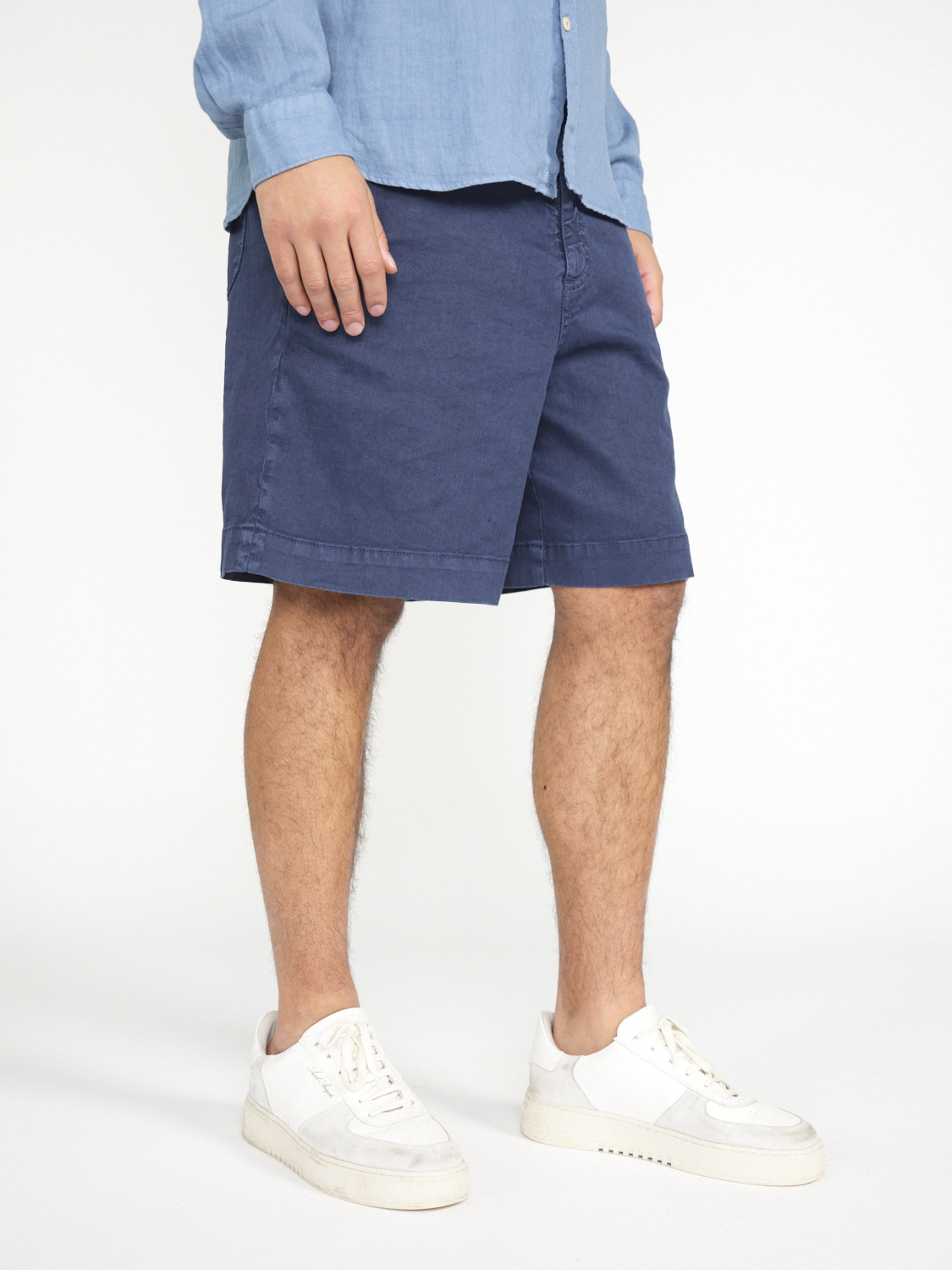 nine in the morning Otto Bermuda – Leinen-Baumwoll-Shorts   marine 33