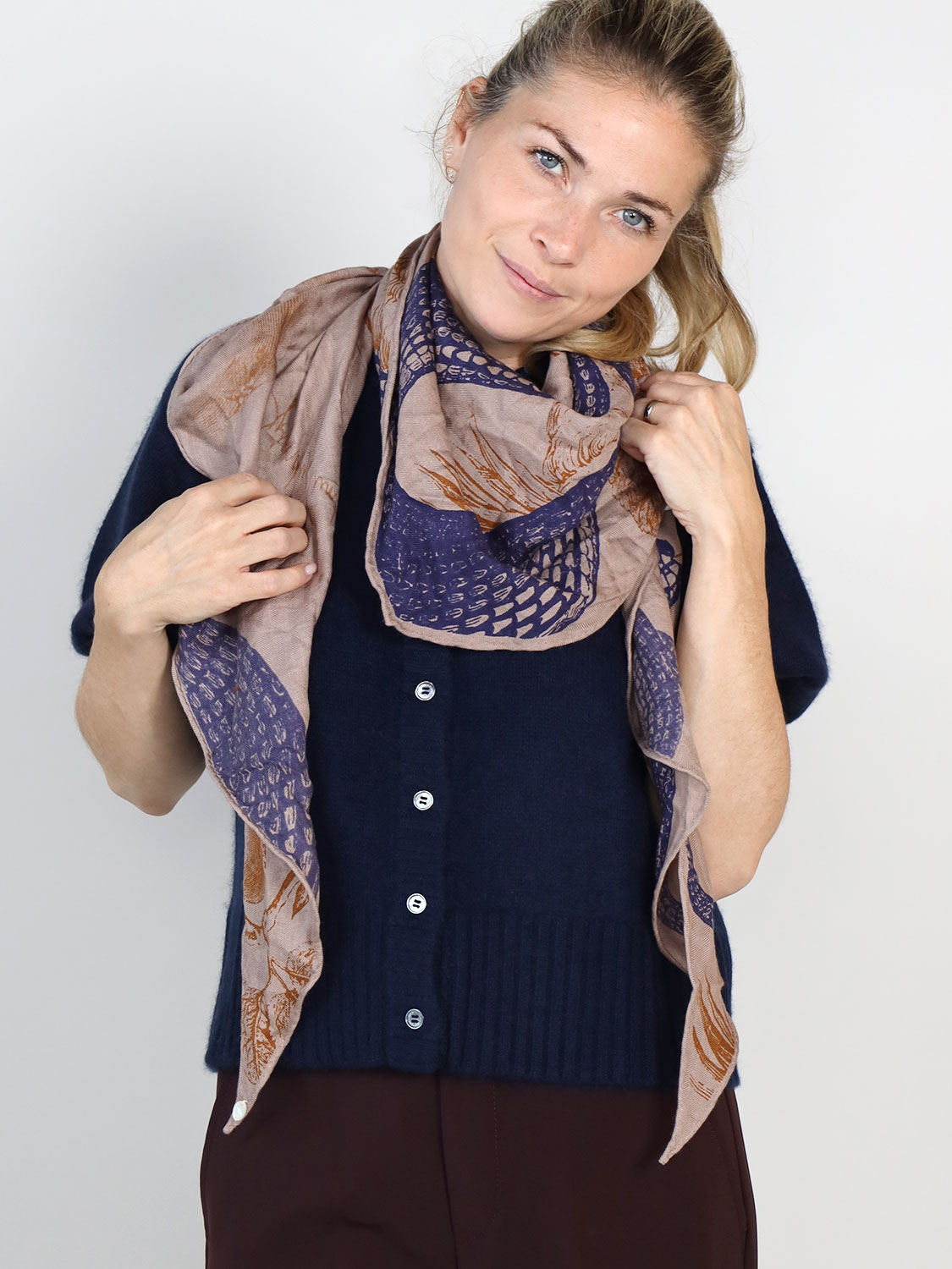 friendly hunting Silk-cashmere blend scarf navy One Size