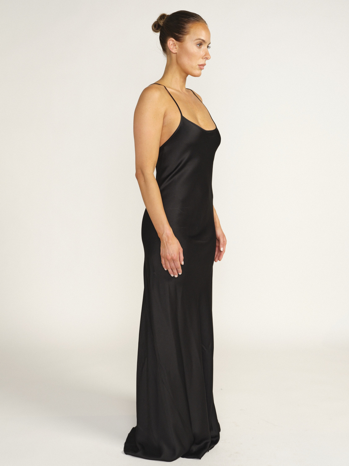 Victoria Beckham Floor Length Cami Dress – Bodenlanges Kleid aus fließendem Stoff schwarz 36