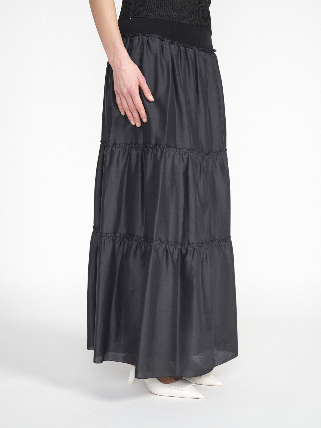 Lorena Antoniazzi Midi skirt made of a cotton-silk mix  black 34