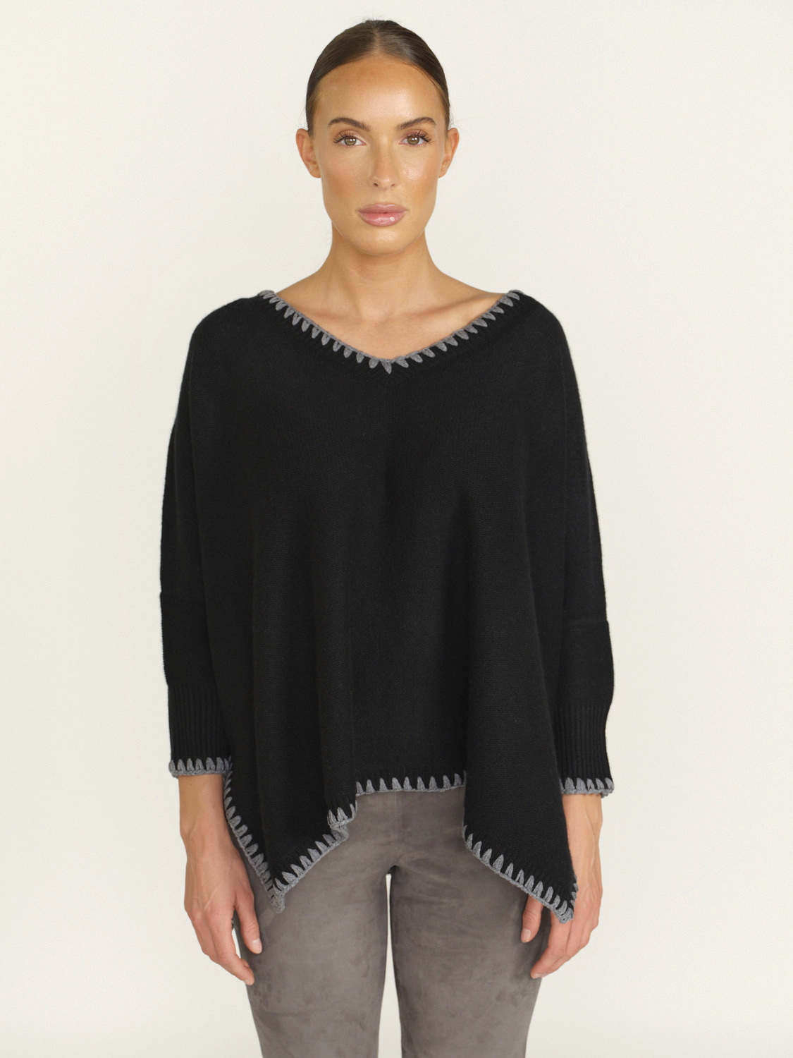 Kujten Oversized Kaschmir-Pullover mit Stitchings  schwarz One Size