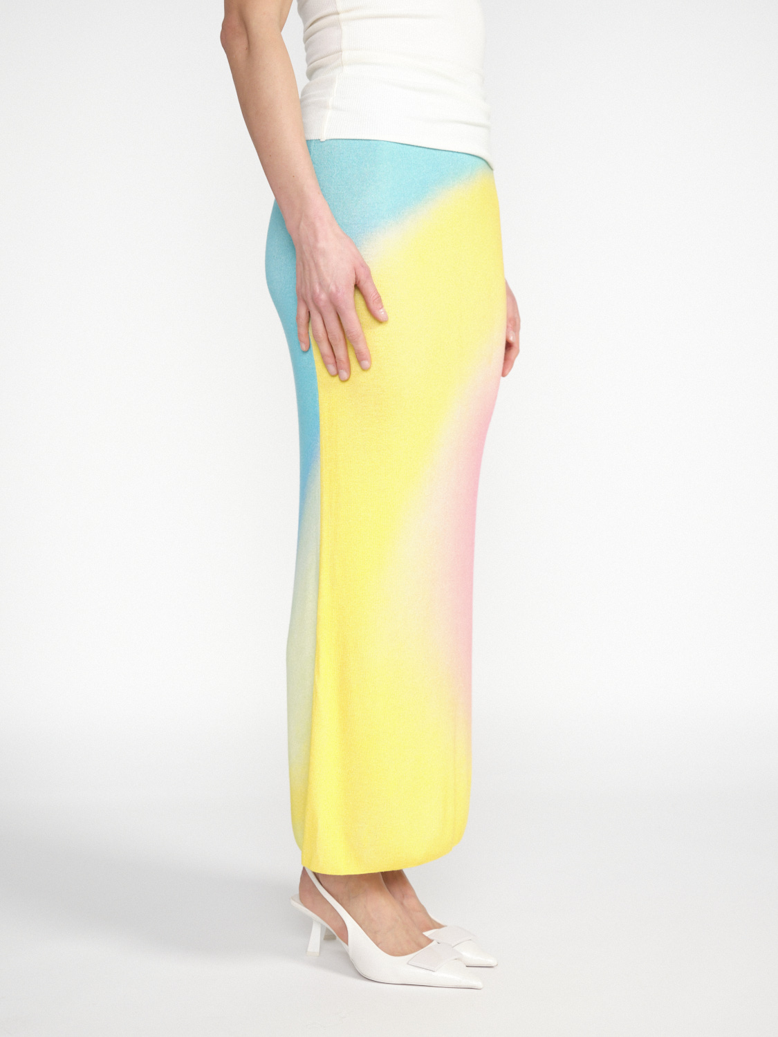 Kujten Kisar – pencil skirt made from a silk-cashmere mix  multi S/M