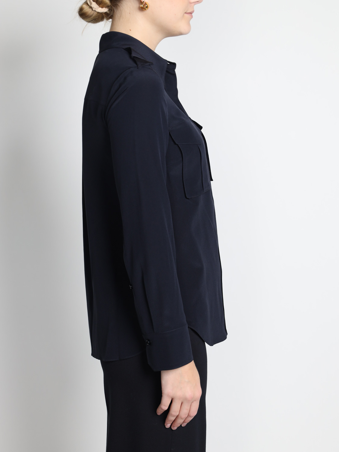 Dorothee Schumacher Striking Volumes – Bluse aus Seide grün 38 Dorothee Schumacher Striking Volumes – Bluse aus Seide grün 38