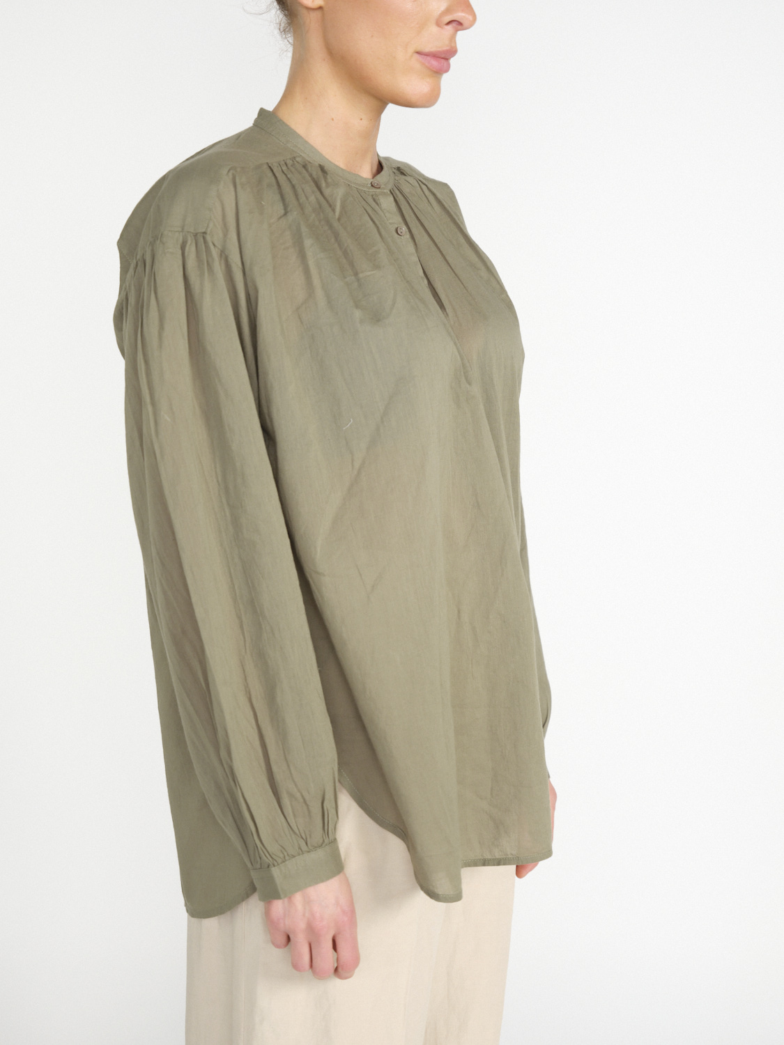 Nili Lotan Neville – Voile Pulloverbluse aus Baumwolle   khaki S