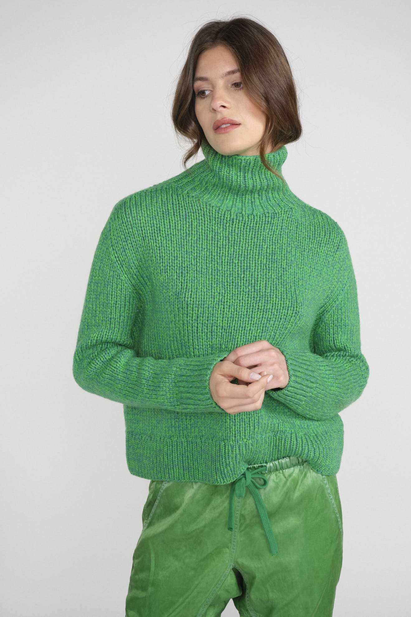 wommelsdorf sweater green plain cotton